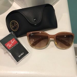 Ray-Ban peach sunglasses BRAND NEW